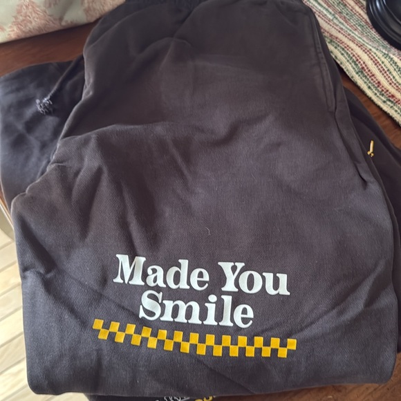 MAYFAIR SWEAT SET - Picture 2 of 2